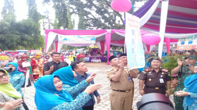 Bupati Didampingi Wabup Buka Jambore PKK