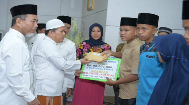 Bupati Didampingi Wabup Buka TC MTQ