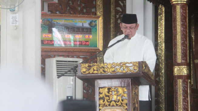 Sekda Ajak ASN Pemprov Jambi Terapkan Nilai Salat