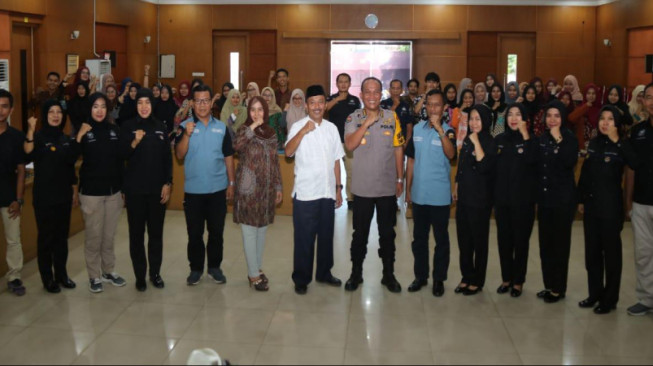 Humas Polda Jambi Beri Kuliah Umum di Unja