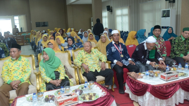 Al Haris : Bahagiakan dan Sayangi Orang Tua