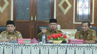 Wabup Ami Taher Buka Rapat Evaluasi DD dan ADD