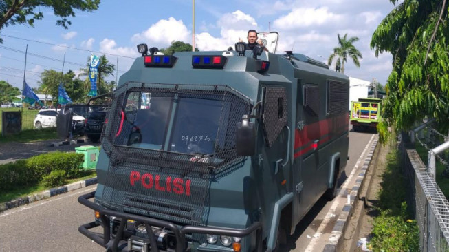 Jaga Keamanan May Day, Polda Siagakan Mobil Commando Center