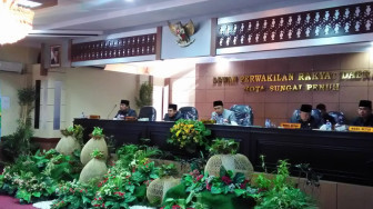 DPRD Kota Sungai Penuh Gelar Paripurna Pandangan Akhir Fraksi Terhadap LKPJ 2018