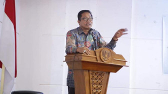 Gelar Penyuluhan PKL dan Asongan, Sekda Himbau PKL dan Asongan Menjaga Kebersihan