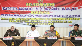 Kapolda Bersama Gubernur, Tokoh Politik, Agama dan Pemuda Melakukan Pertemuan