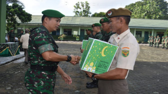 Sambut Idul Fitri, Prajurit Dan PNS Korem 042/Gapu Terima Bingkisan Lebaran