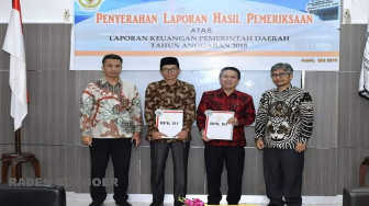 Pemkab Batanghari Kembali Terima Opini WTP