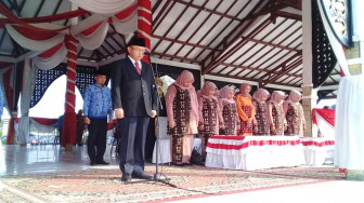 Cek Endra Pimpin Upacara HKN ke-111