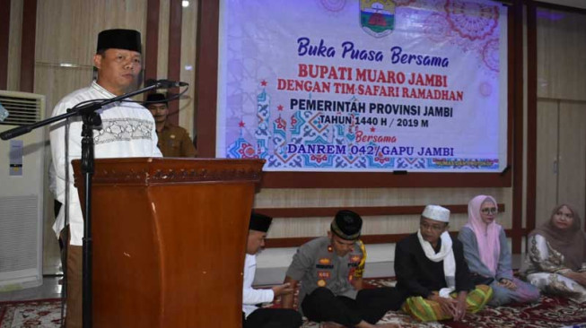 Danrem Lakukan Safari Ramadan di Muaro Jambi