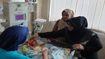 PKK Peduli, Rahima Santuni Bayi Lahir Tanpa Kulit Perut