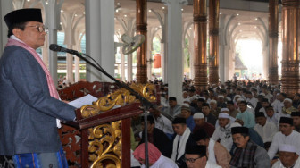 Tunaikan Salat Idul Fitri, Fachrori Sampaikan Tiga Pesan