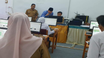 Pelaksanaan Ujian Sekolah Tahun ini, SMP N 5 Kota Sungai Penuh Terasa Berbeda Dari Tahun Sebelumnya.