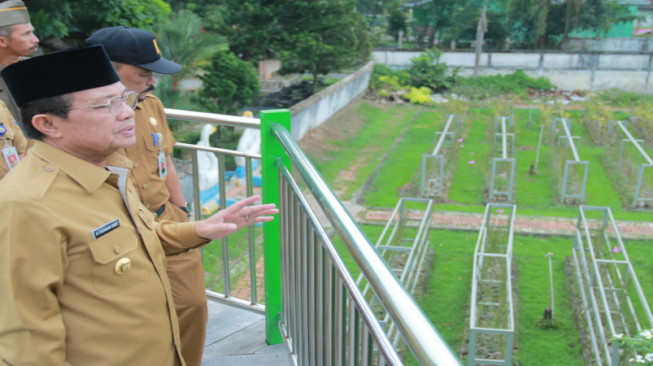 Fachrori : Koleksi Taman Anggrek akan Ditambah