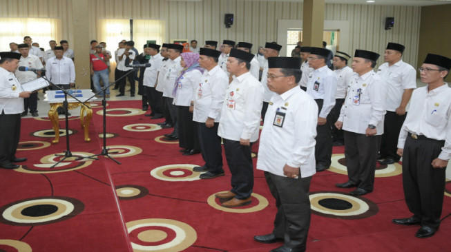 Bupati Al Haris Lantik 14 Pejabat Lingkup Pemkab Merangin
