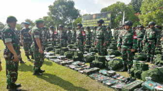 Pangdam Periksa Kesiapan Operasi Satgas Pamtas RI-RDTL Sektor Timur Yonif R 142/Kesatria Jaya tahun 2019