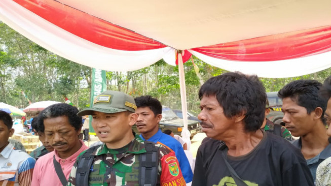 Serda Giman Siap Ajari Warga SAD Membaca dan Menulis