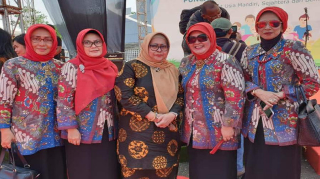 Wabup Batanghari Hadiri Gebyar Bersama Lansia