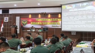 Kasrem 042/Gapu Hadiri Rapat Kerja Dan Anggaran Satker Jajaran Kodam II/Swj 2019