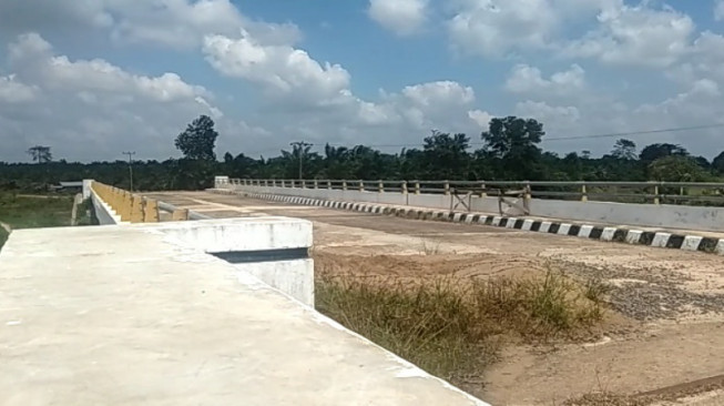 Cek Anggaran Jembatan Alahan, Jubir Kontak Langsung Kepala Bakeuda
