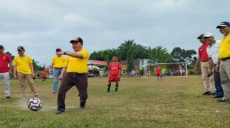 Al Haris Minta Bupati Kerinci Buka Turnamen Bola U-12 Piala Menpora
