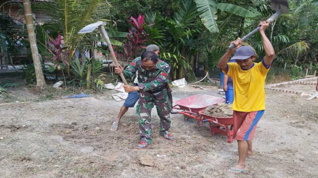 Agus Julasto, Buruh Tani yang Dapat Bedah Rumah TMMD