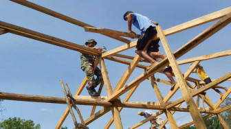 Dibangunkan Rumah, Mamat Senang Bukan Kepalang