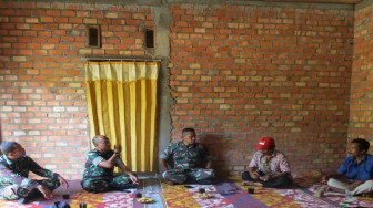 Kasdim 0415/BTH Sosialisasikan Program Kesehatan dan e-KTP