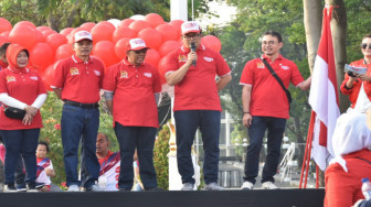 Ribuan Peserta Padati Gerak Jalan Sehat Empat Pilar