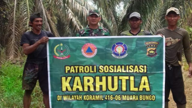 Cegah Kebakaran Lahan, Babinsa Rutin Patroli dan Sosialisasi