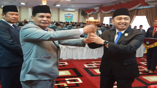 Aspar Nasir Jabat Ketua Sementara DPRD Kota Sungai Penuh