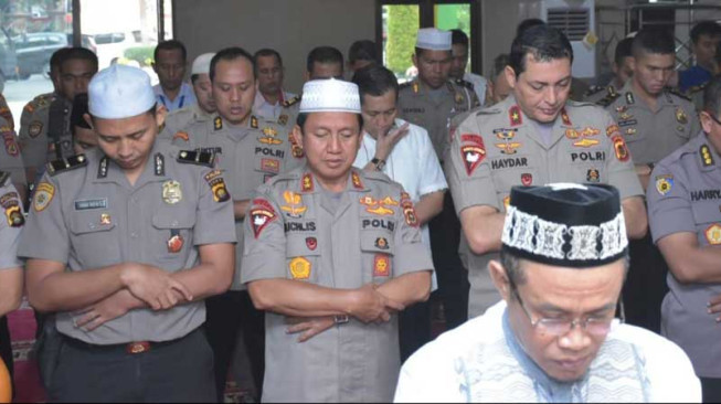 Polda Jambi Gelar Salat Ghaib