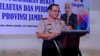 Kapolda Terima Penghargaan Bidang Penegakan Hukum Sektor Kelautan dan Perikanan