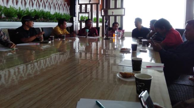 AJB Beberkan Alasan Maju Pilgub Jambi 2020