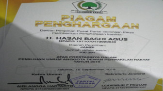 HBA Terima Penghargaan Medali Platinum Dan Piagam