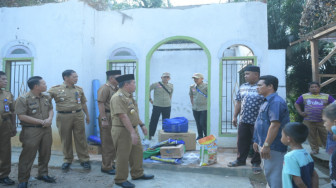 Al Haris Santuni Anggota IWO,  Keluarga Korban Kebakaran di Pemenang