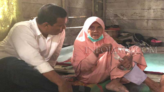 Motivasi Warga ala Bupati Romi