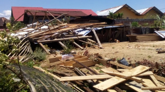 Dua Rumah Roboh dan Puluhan Lainnya Rusak Diterjang Puting Beliung