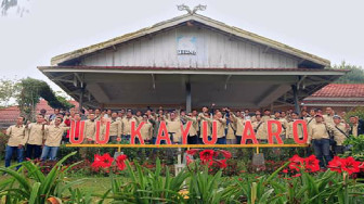 Wartawan Borong Oleh-Oleh, Media Gathering SKK Migas - FJM Bawa Berkah