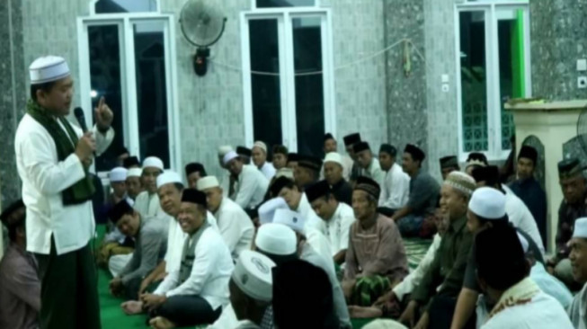 Bupati dan Wabup Merangin Gerakan Subuh di Rasau