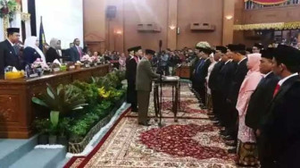 35 Anggota DPRD Muaro Jambi Dilantik