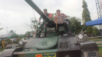 Kolonel.ARH. Elphis Rudy : TNI Kuat Bersama Rakyat