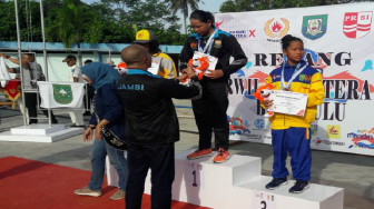 Renang Sumbangkan Emas di Porwil X Sumatera