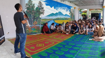 Teater Tonggak Jambi, Sukses Roadshow Jelang Pergelaran 'Tak (Tik) Senja Menjemput’
