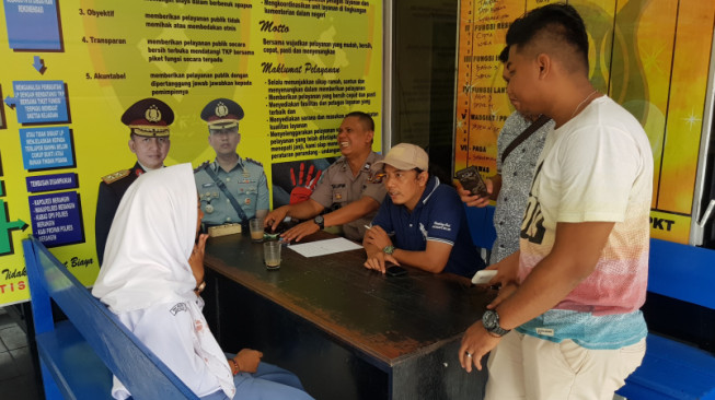 Dipukul Saat Jam Belajar, Siswi Lapor Kepolisi