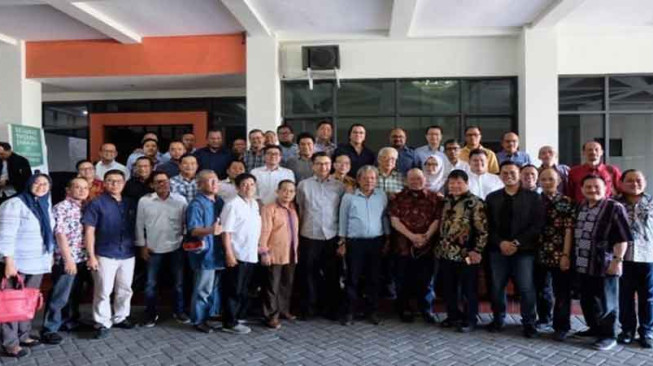La Nyalla Ajak Pengusaha Daerah Terus Berkreasi dan Inovasi