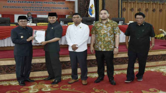 Fachrori Sampaikan Nota Pengantar RAPBD 2020