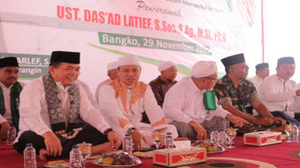 Ustadz Das'ad Latief Doakan Bupati Merangin