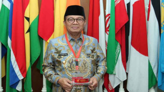 Fachrori Dianugerahi Penghargaan Pembina Kabupaten dan Kota Peduli HAM