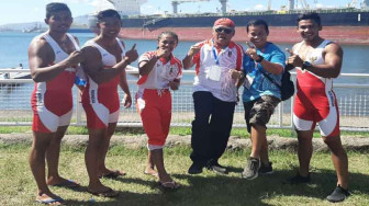Riska Sumbang Emas untuk Indonesia